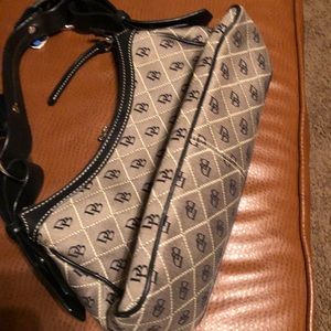 Dooney & Bourke Small Purse